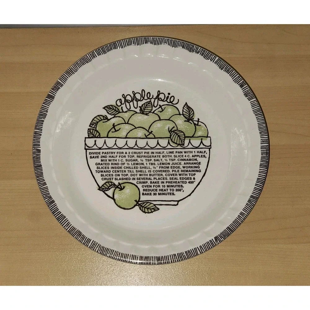 Vintage Royal China by Jeannette Apple Pie Recipe Pie Plate 10